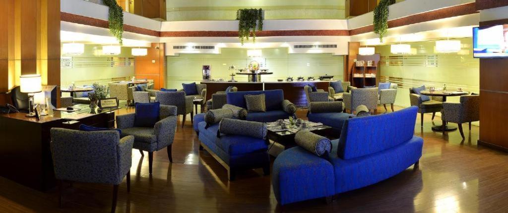 Park Lane Hotel Lahor Dış mekan fotoğraf