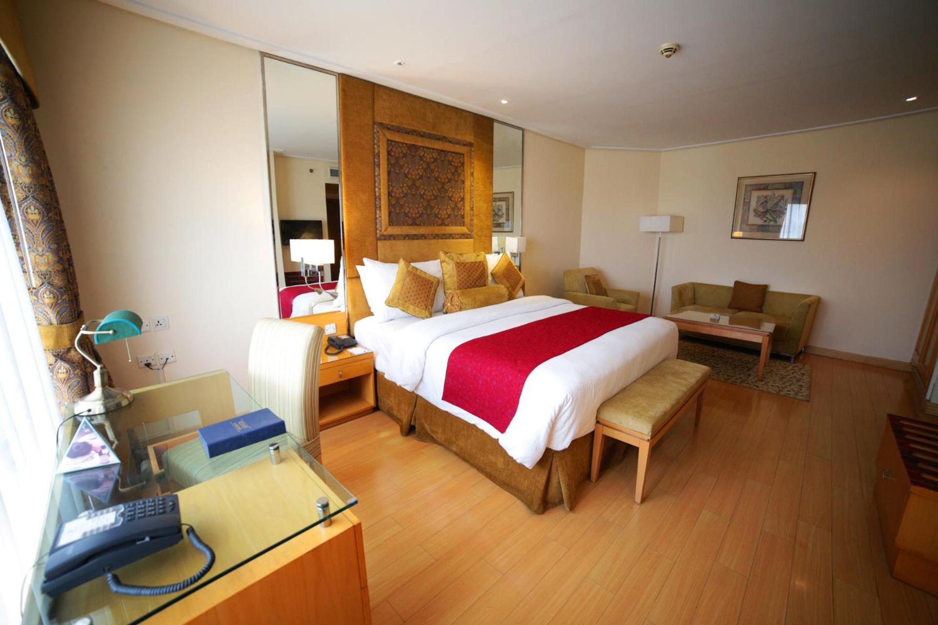 Park Lane Hotel Lahor Dış mekan fotoğraf
